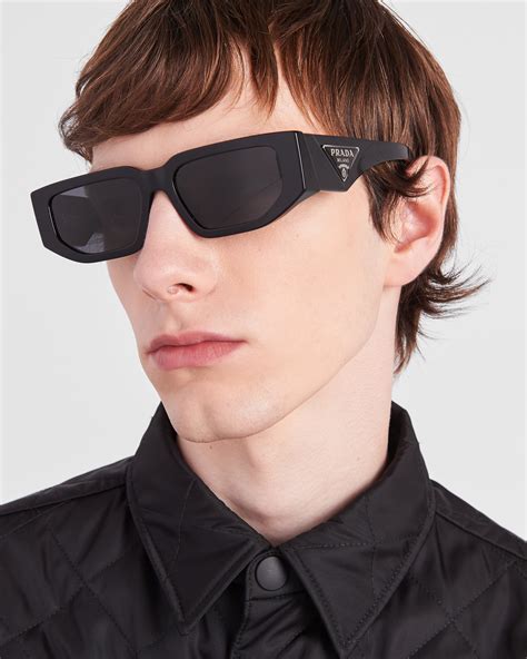 prada men sunglases